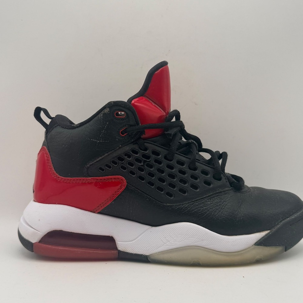 Jordan Mars 270 Low Mens Size 7 Black Red Basketball Sneakers Leather Max Air
